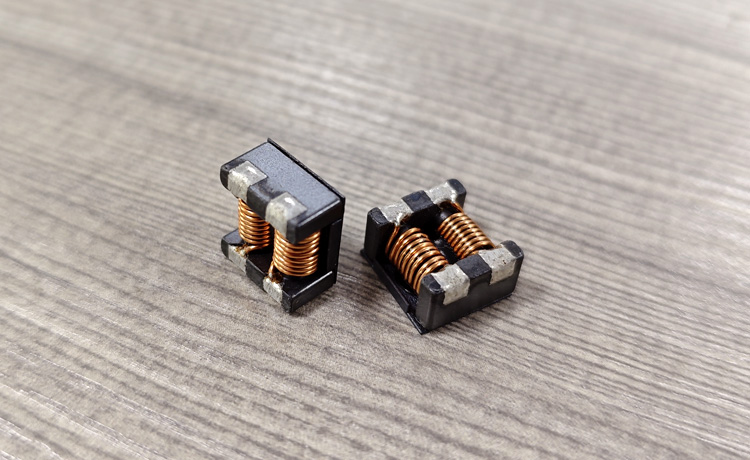 FCM1211系列贴片式共模电感